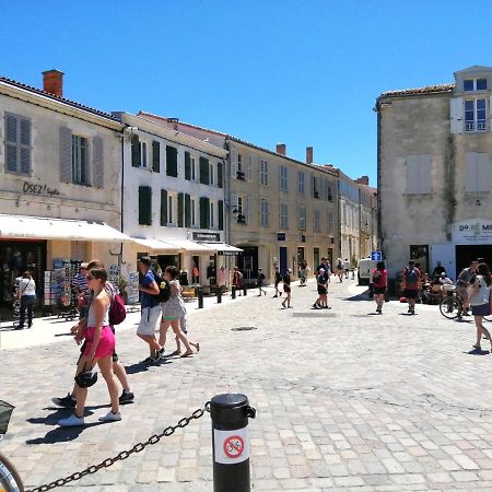 Appartement Elegant Avec Vue Sur Le Port Saint-Martin-de-Ré Zewnętrze zdjęcie