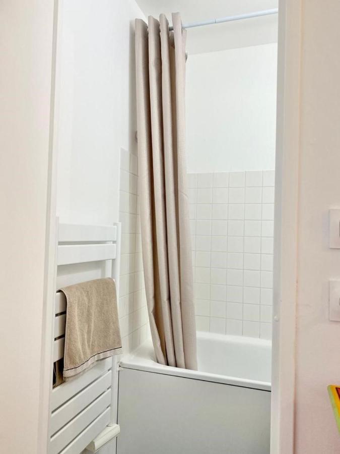 Appartement Elegant Avec Vue Sur Le Port Saint-Martin-de-Ré Zewnętrze zdjęcie