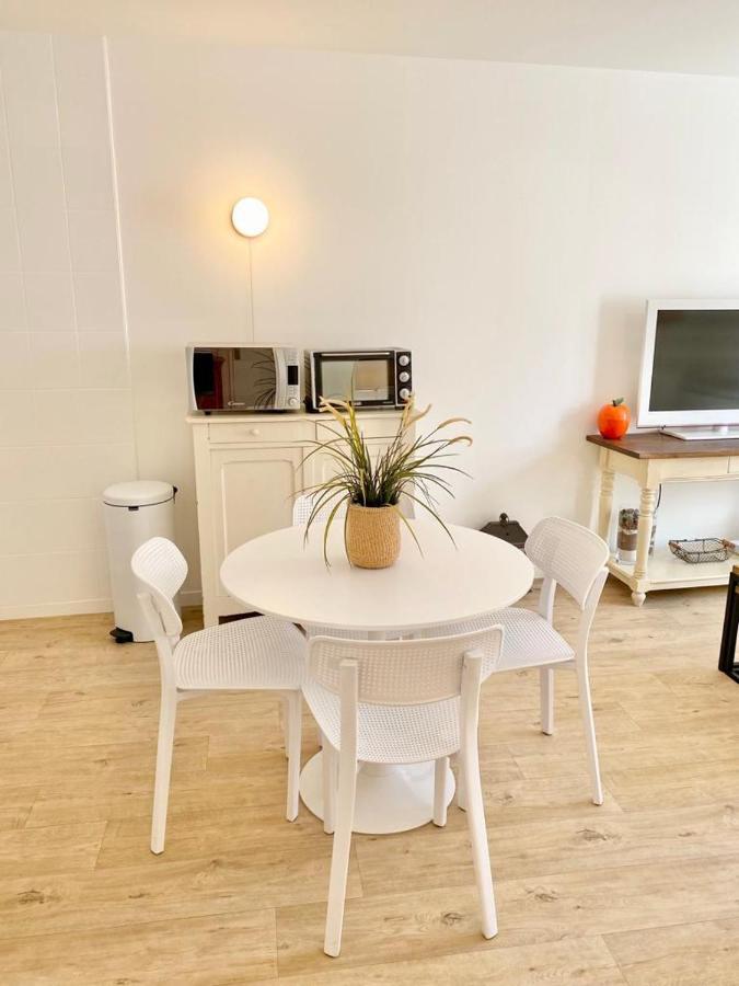 Appartement Elegant Avec Vue Sur Le Port Saint-Martin-de-Ré Zewnętrze zdjęcie