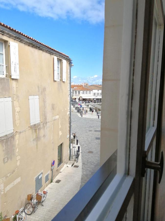 Appartement Elegant Avec Vue Sur Le Port Saint-Martin-de-Ré Zewnętrze zdjęcie